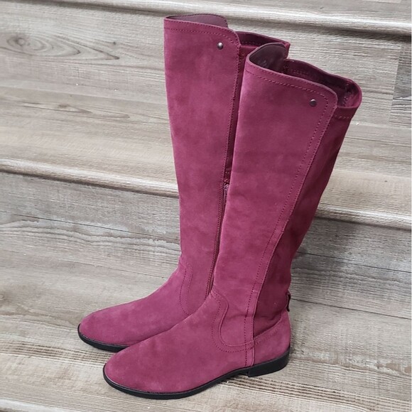 maroon suede boots, like NWNT size 6 - Picture 1 of 5